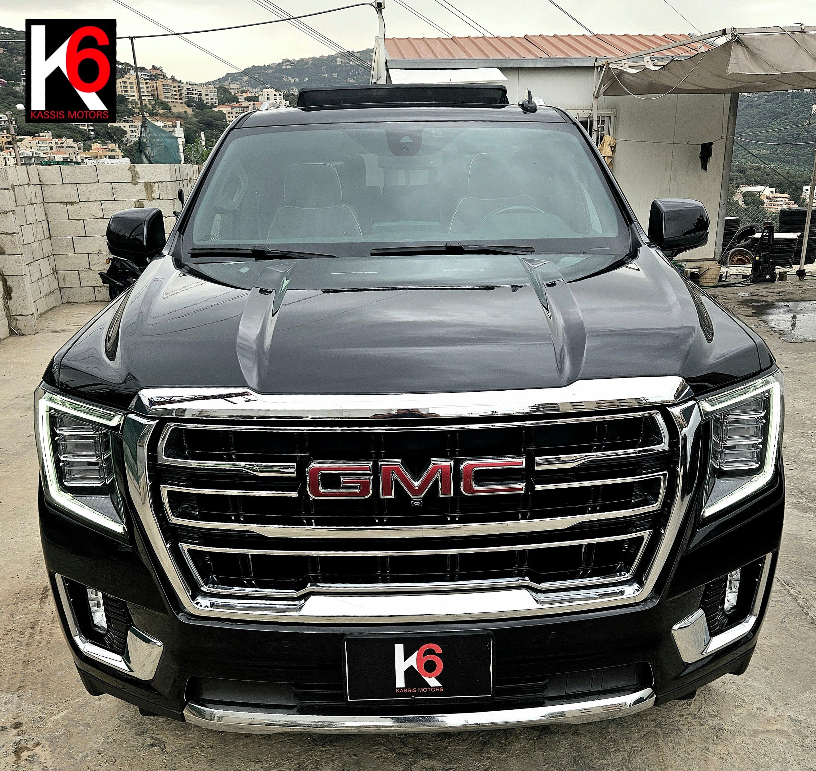 GMC YUKON SLT - V8 - 2021