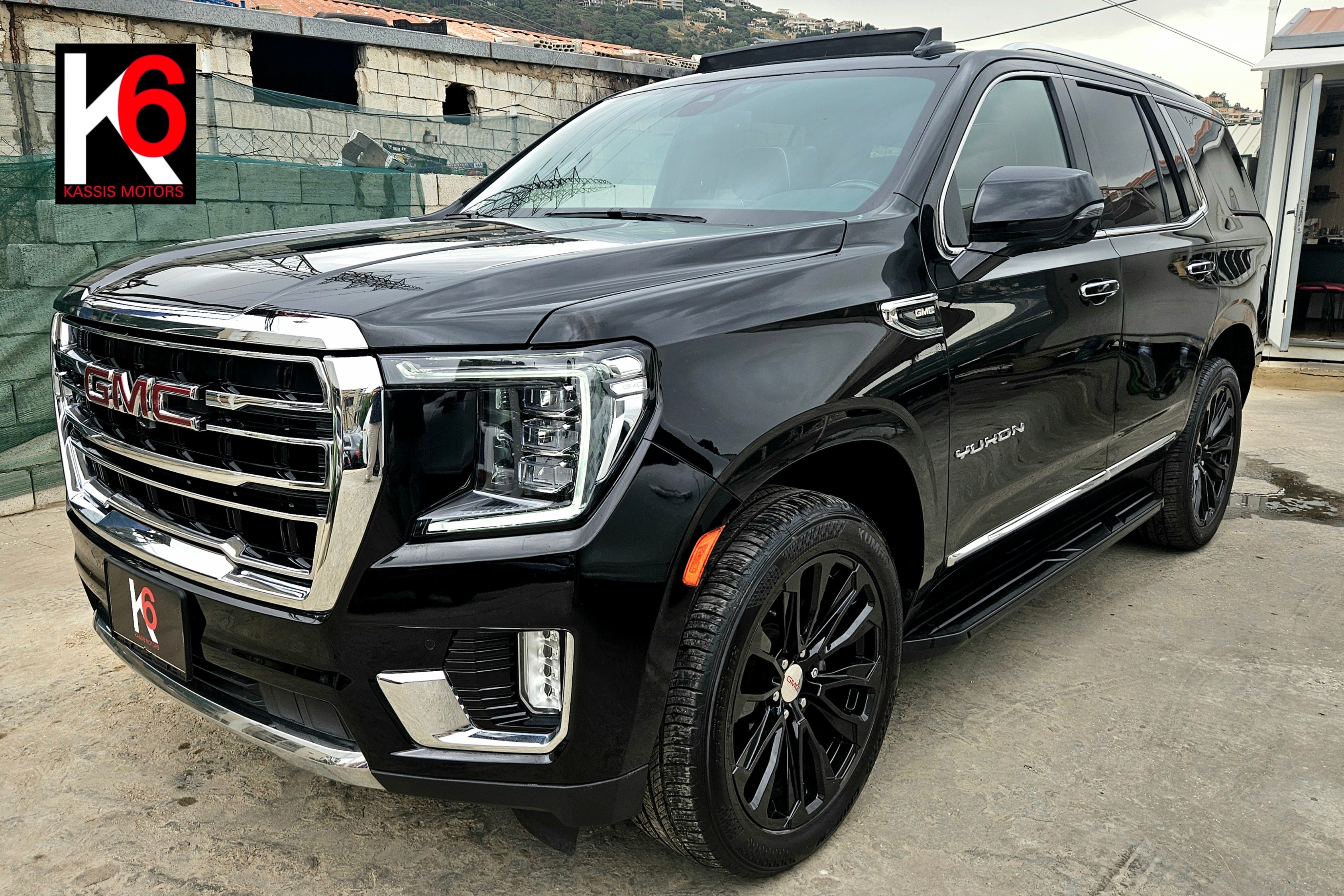 GMC YUKON SLT - V8 - 2021