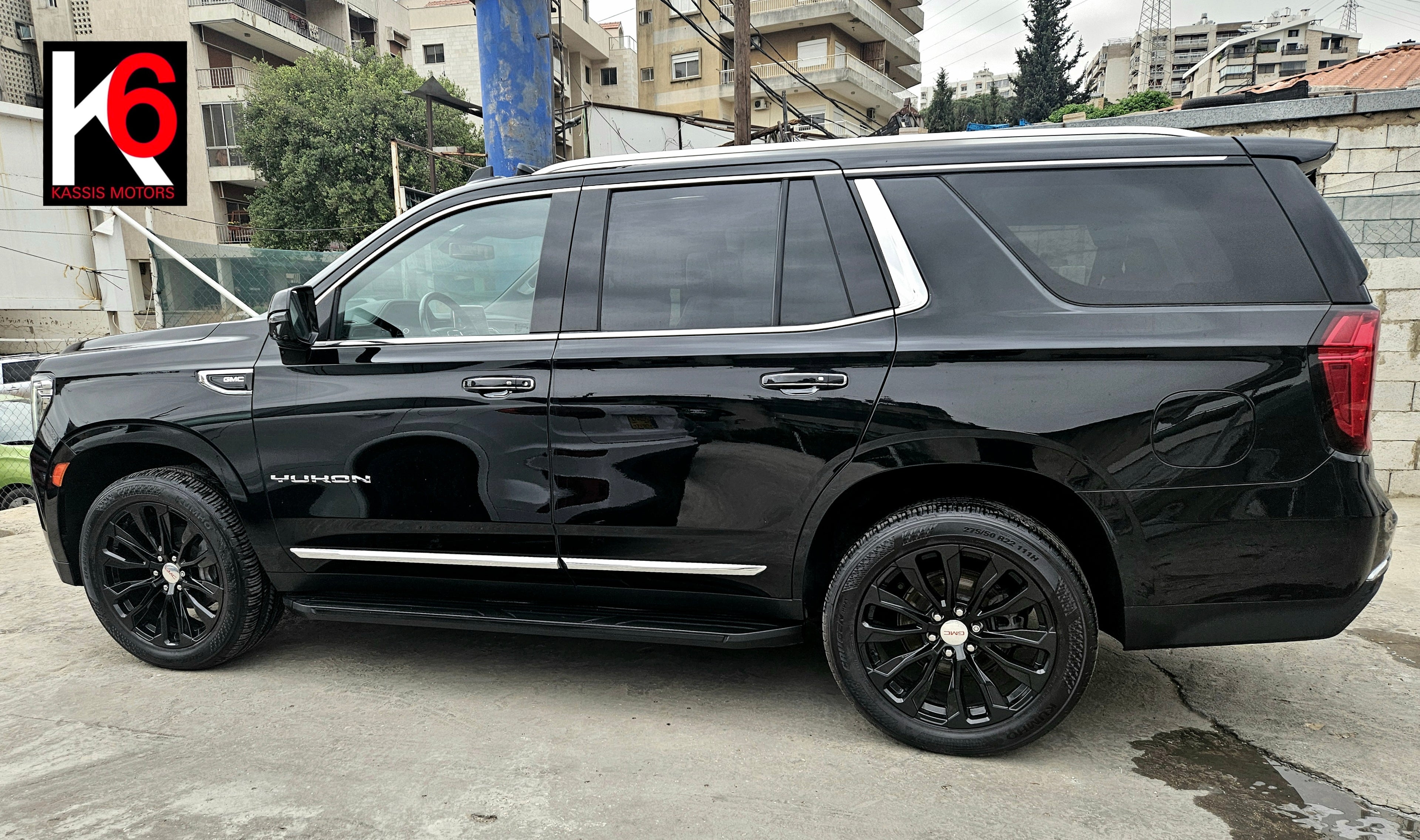 GMC YUKON SLT - V8 - 2021