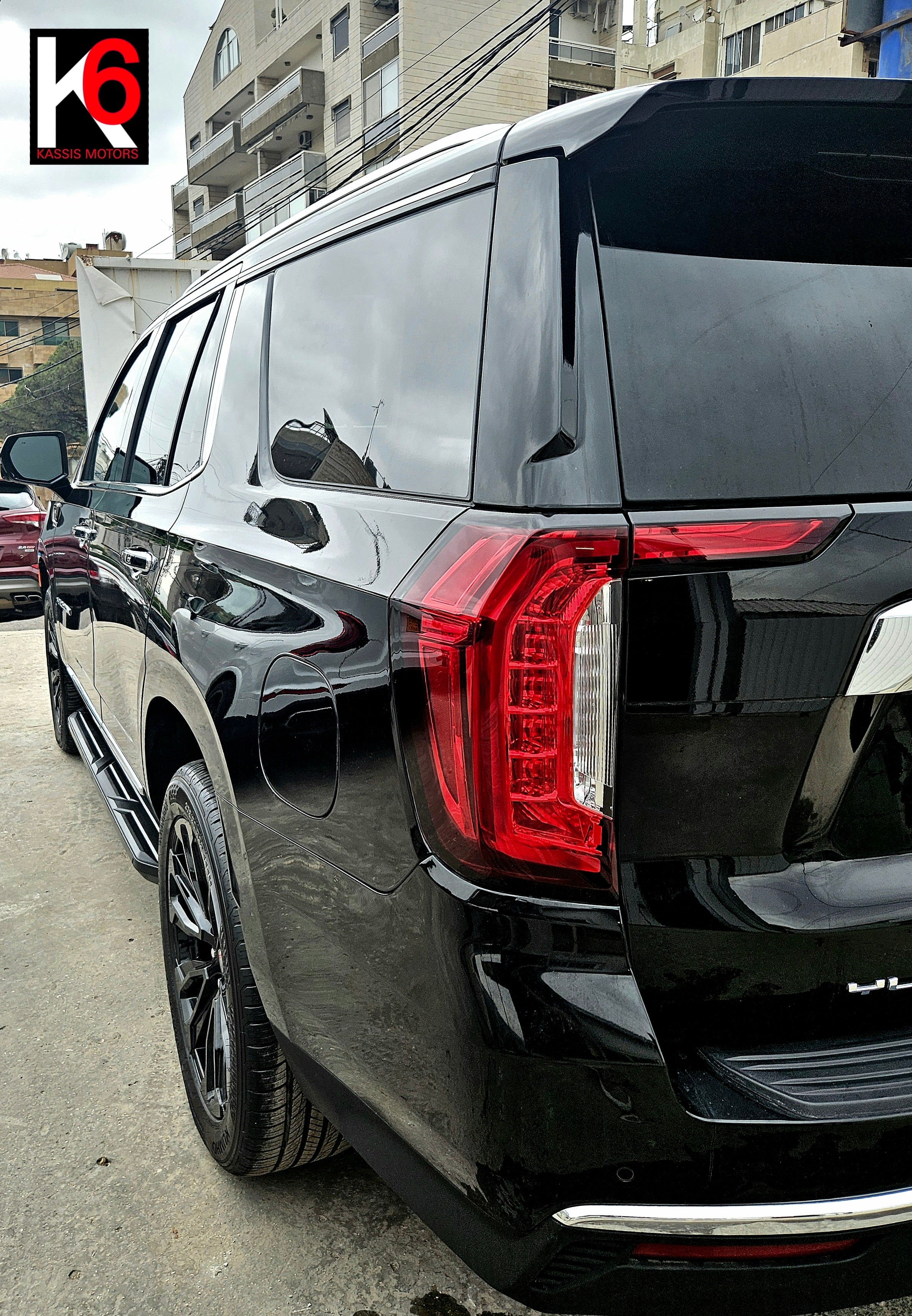 GMC YUKON SLT - V8 - 2021