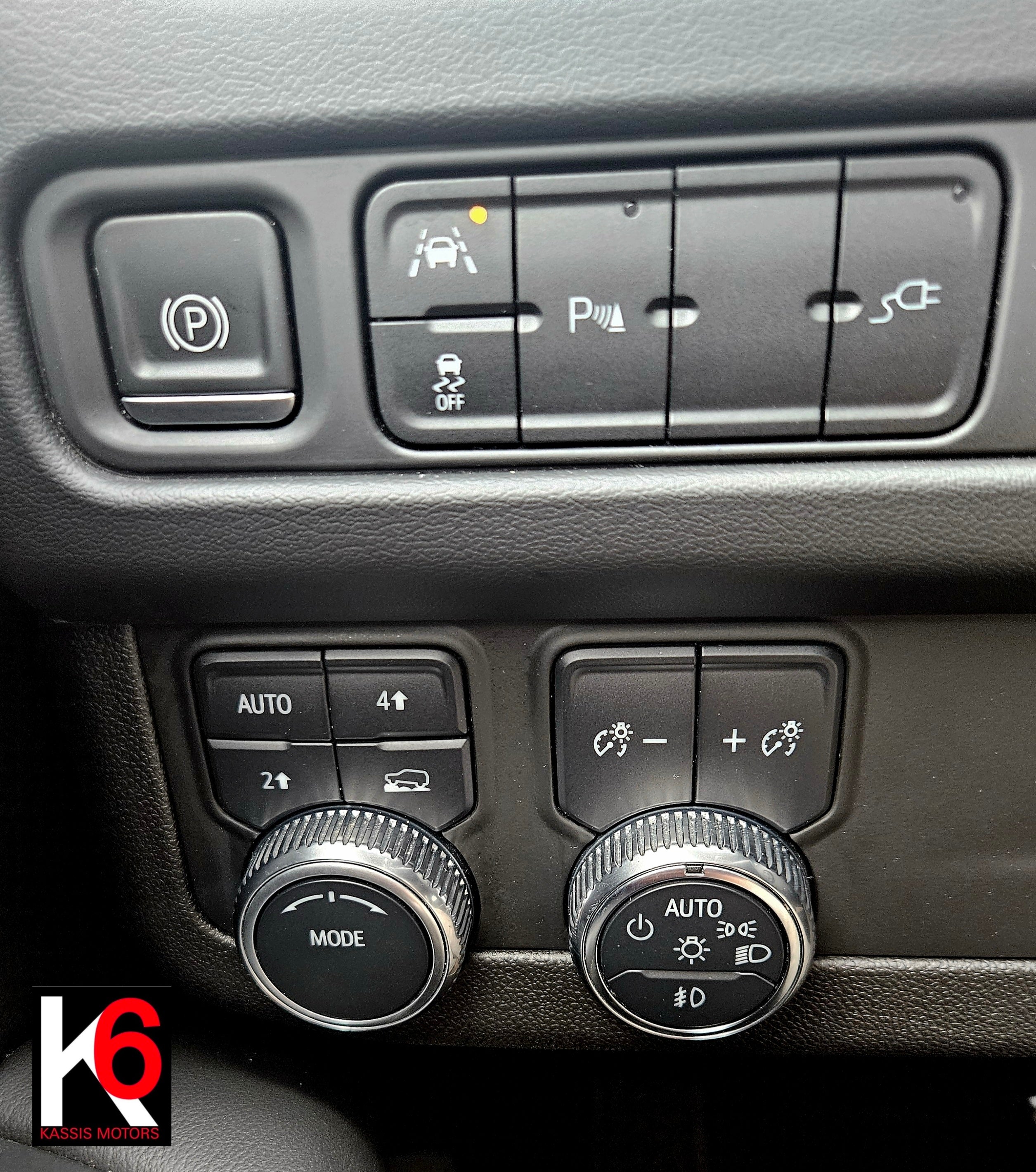 GMC YUKON SLT - V8 - 2021