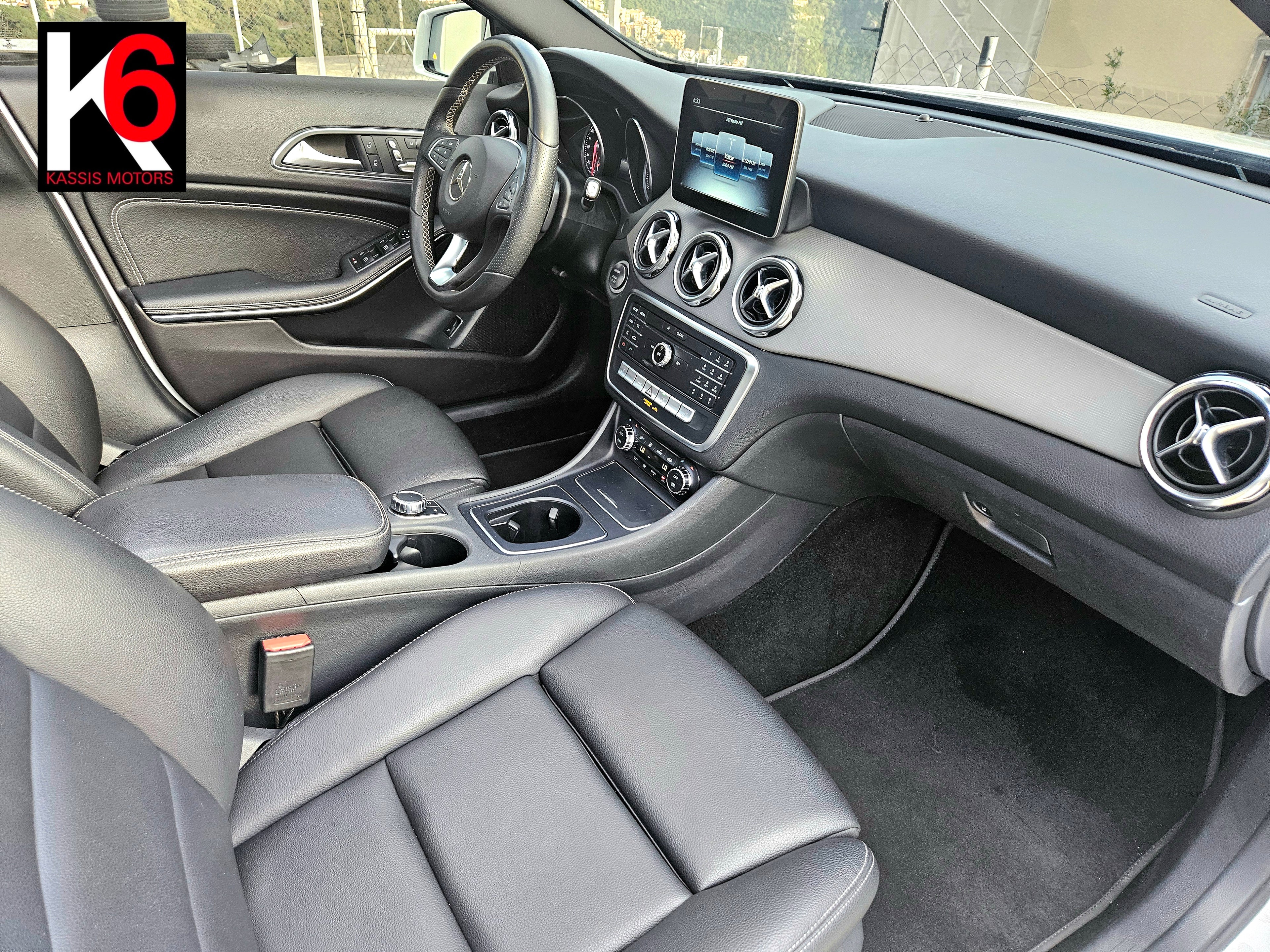 MERCEDES GLA250 - 2018