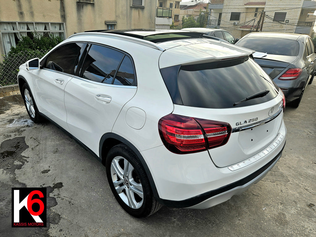 MERCEDES GLA250 - 2018