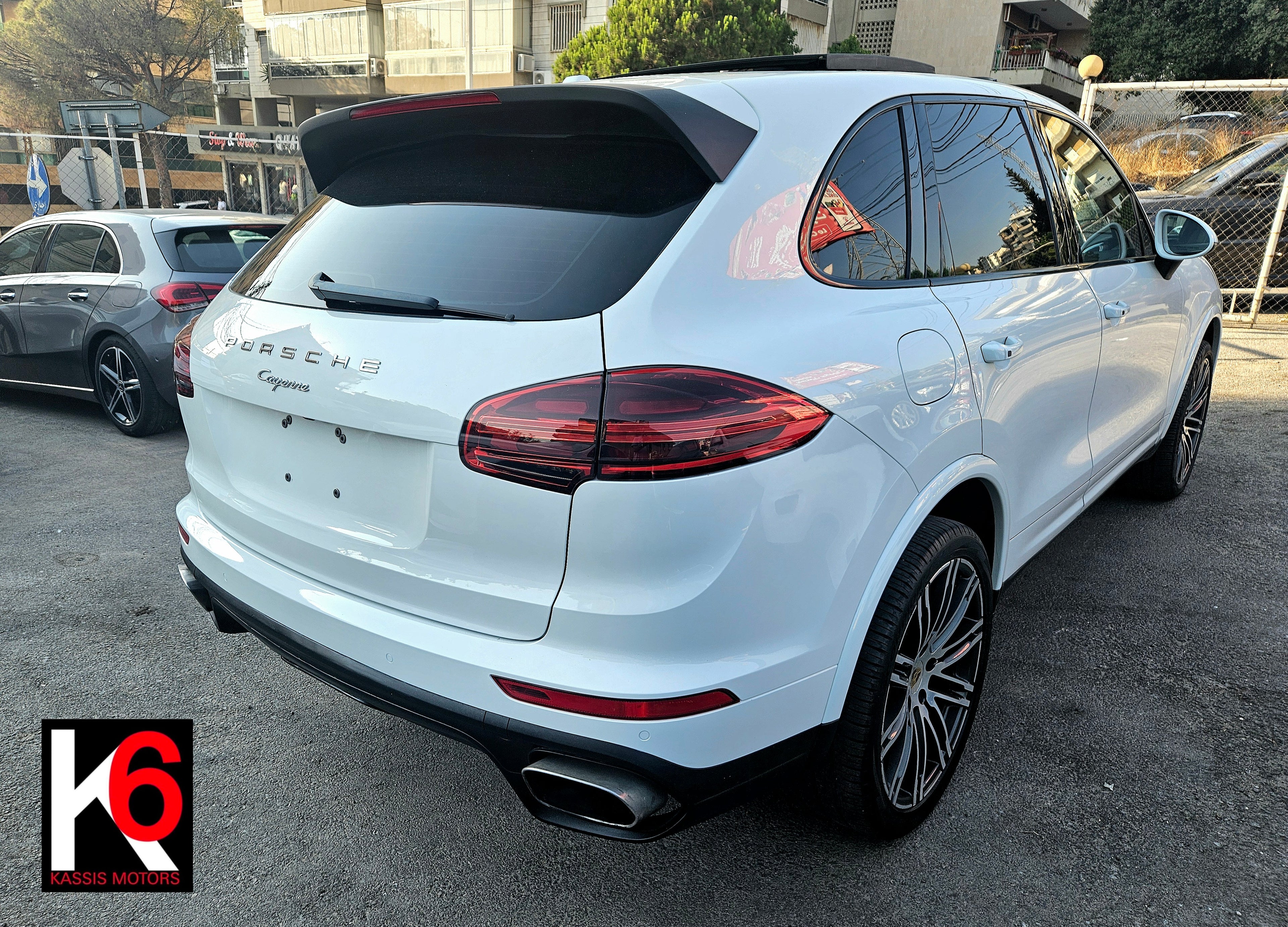 PORSCHE CAYENNE PLATINUM- V6 - 2017