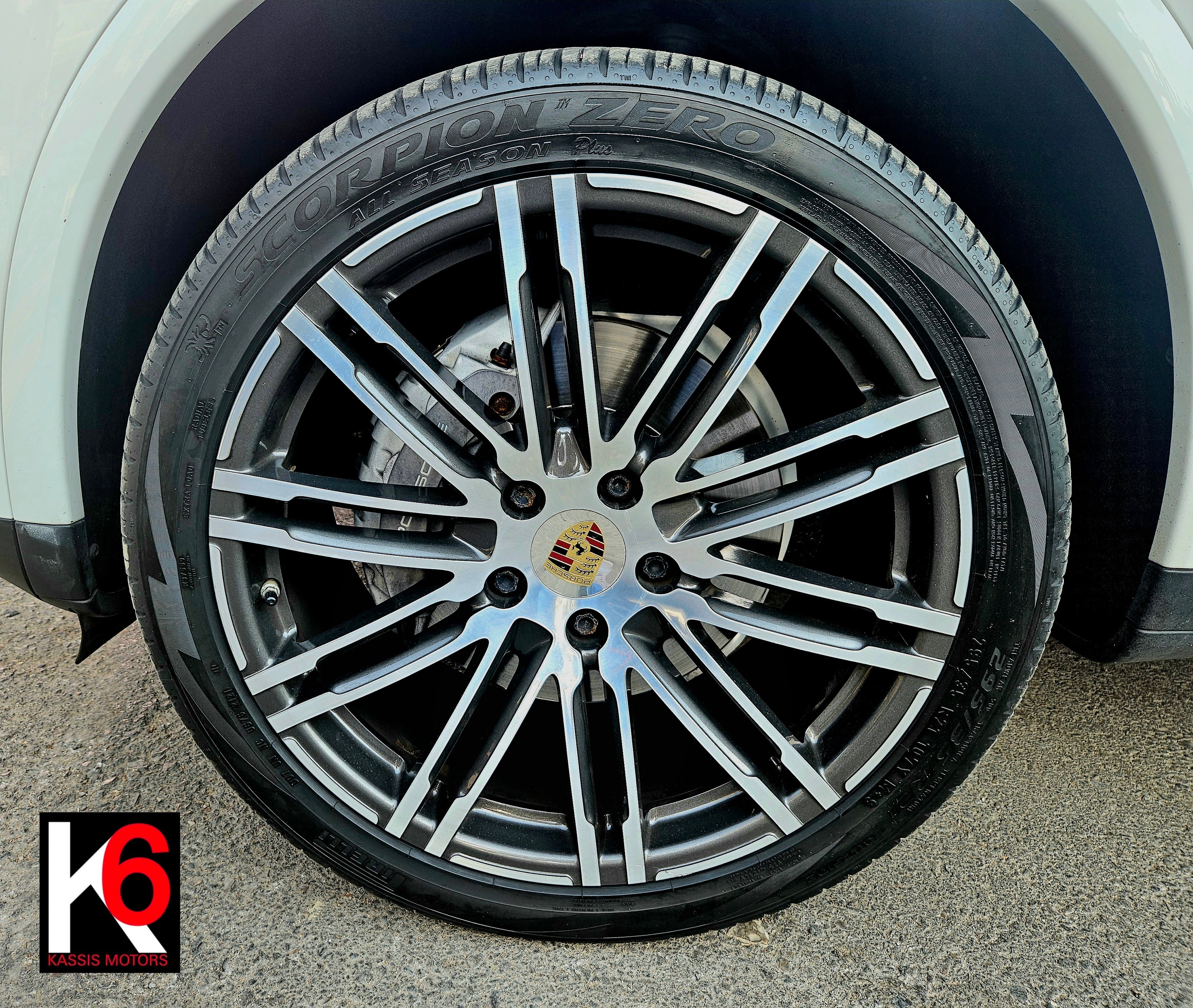 PORSCHE CAYENNE PLATINUM- V6 - 2017