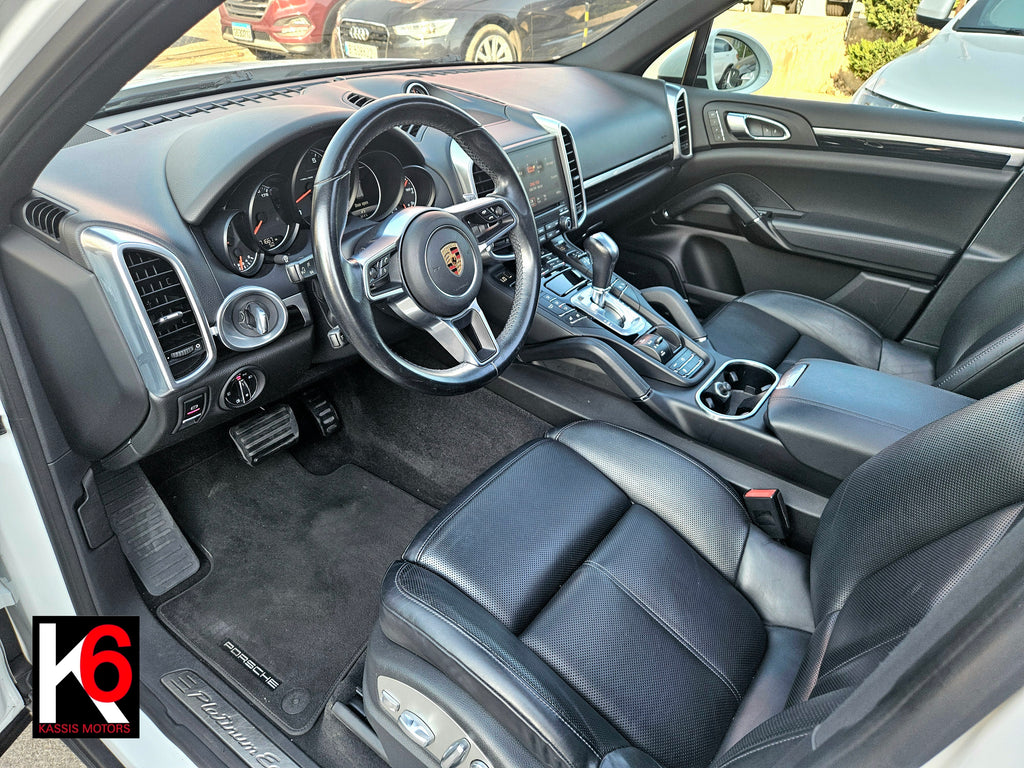 PORSCHE CAYENNE PLATINUM- V6 - 2017