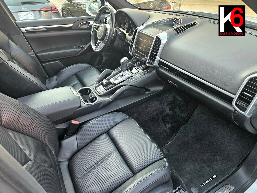 PORSCHE CAYENNE PLATINUM- V6 - 2017