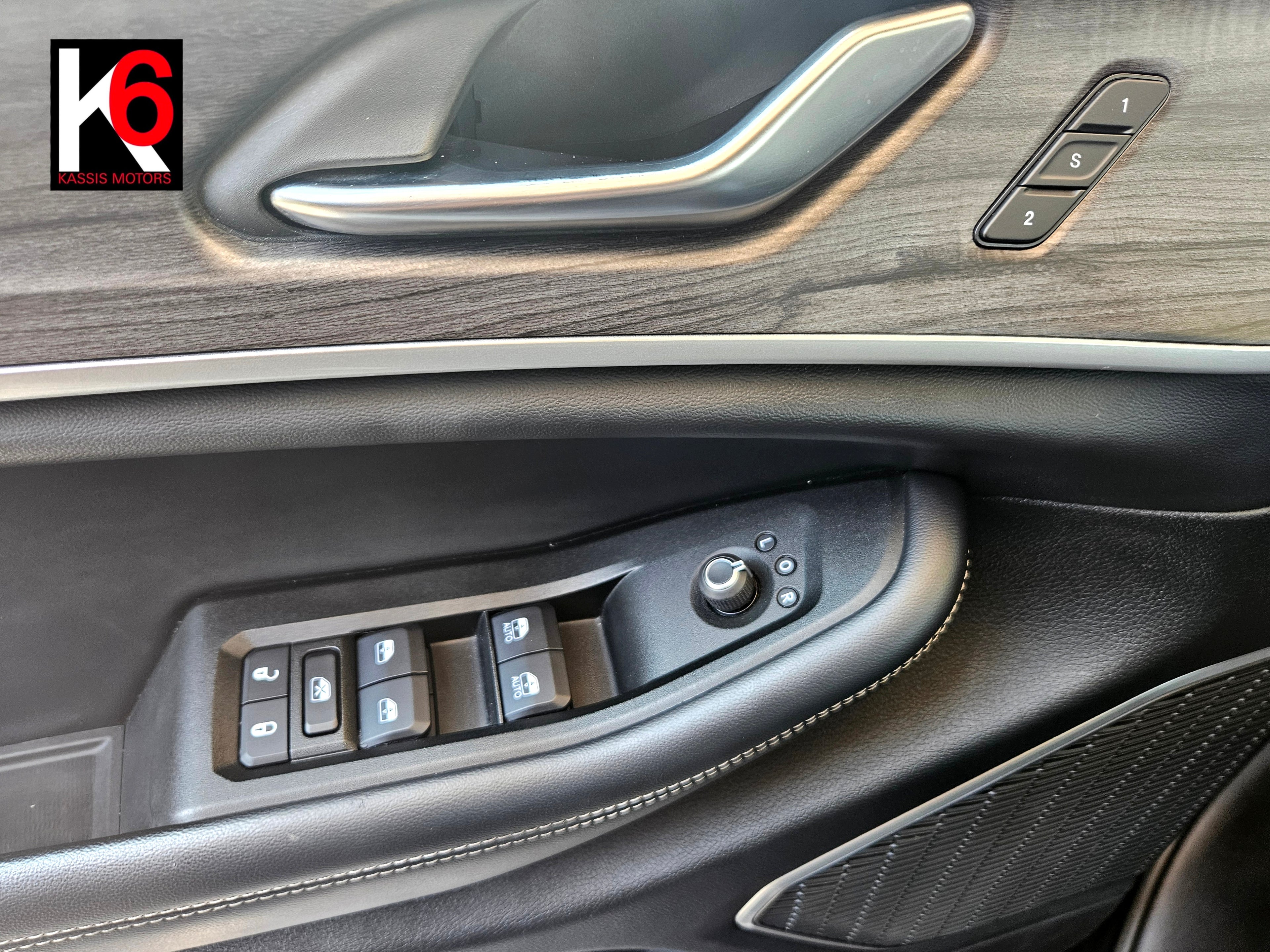 GRAND CHEROKEE LIMITED L V6 - 2021