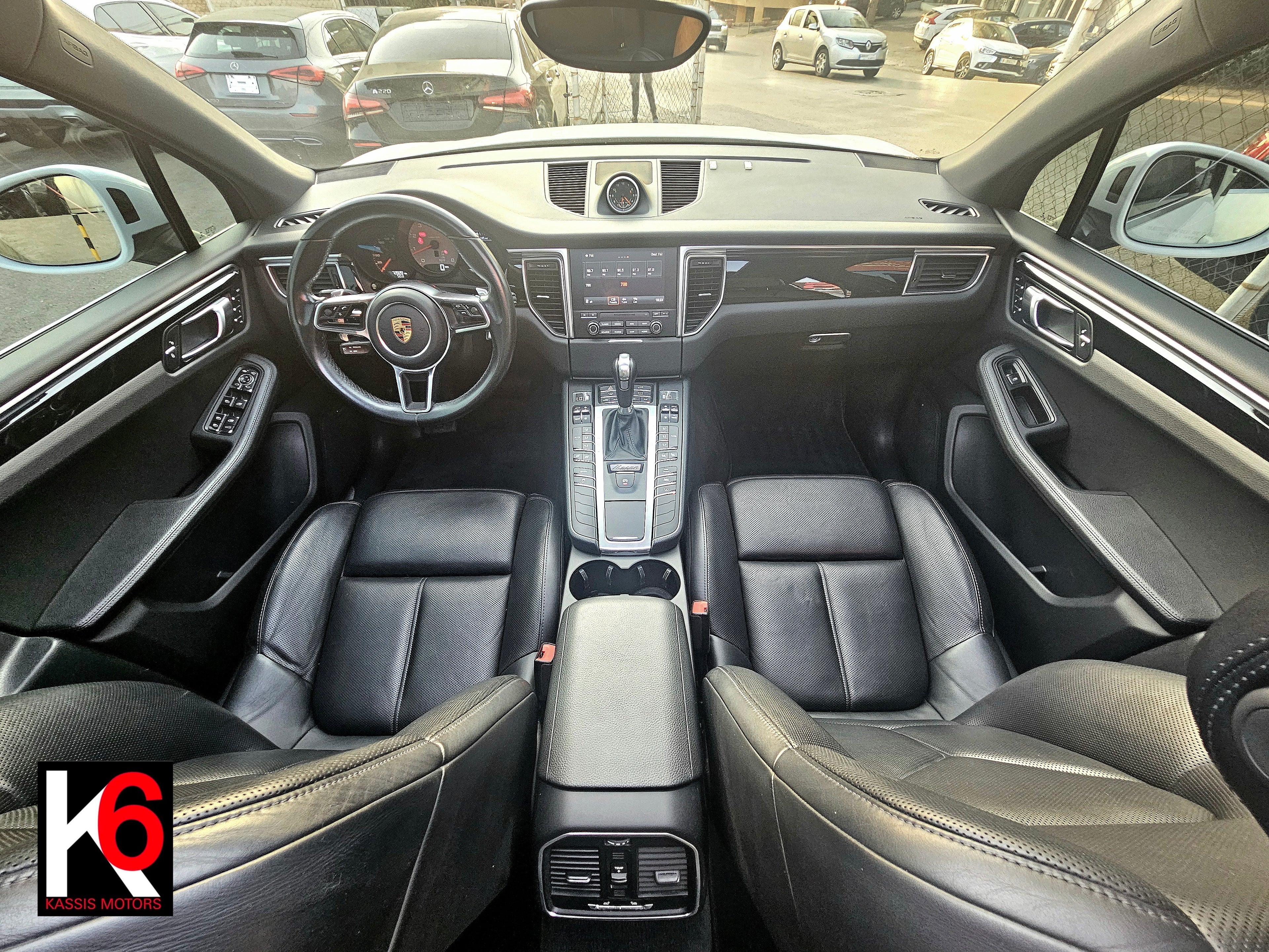 PORSCHE MACAN S - 2018