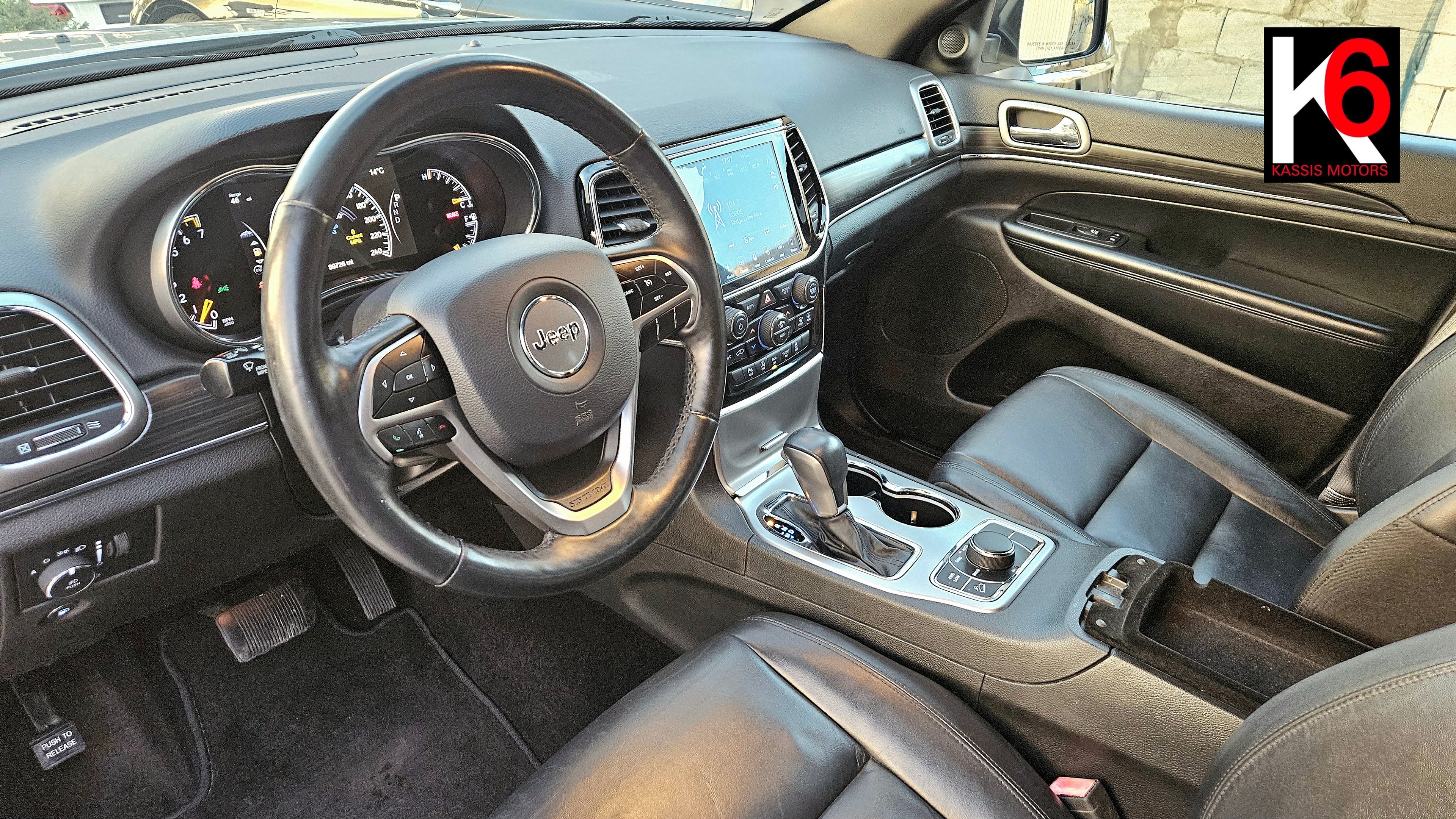 GRAND CHEROKEE LIMITED V6 4X4