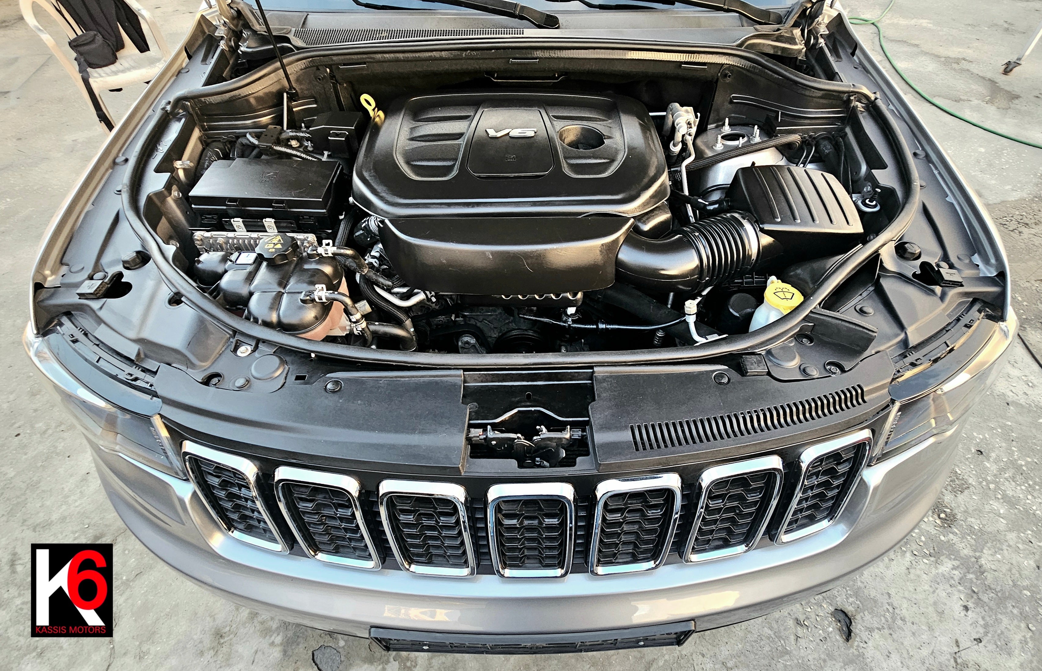 GRAND CHEROKEE LIMITED V6 4X4