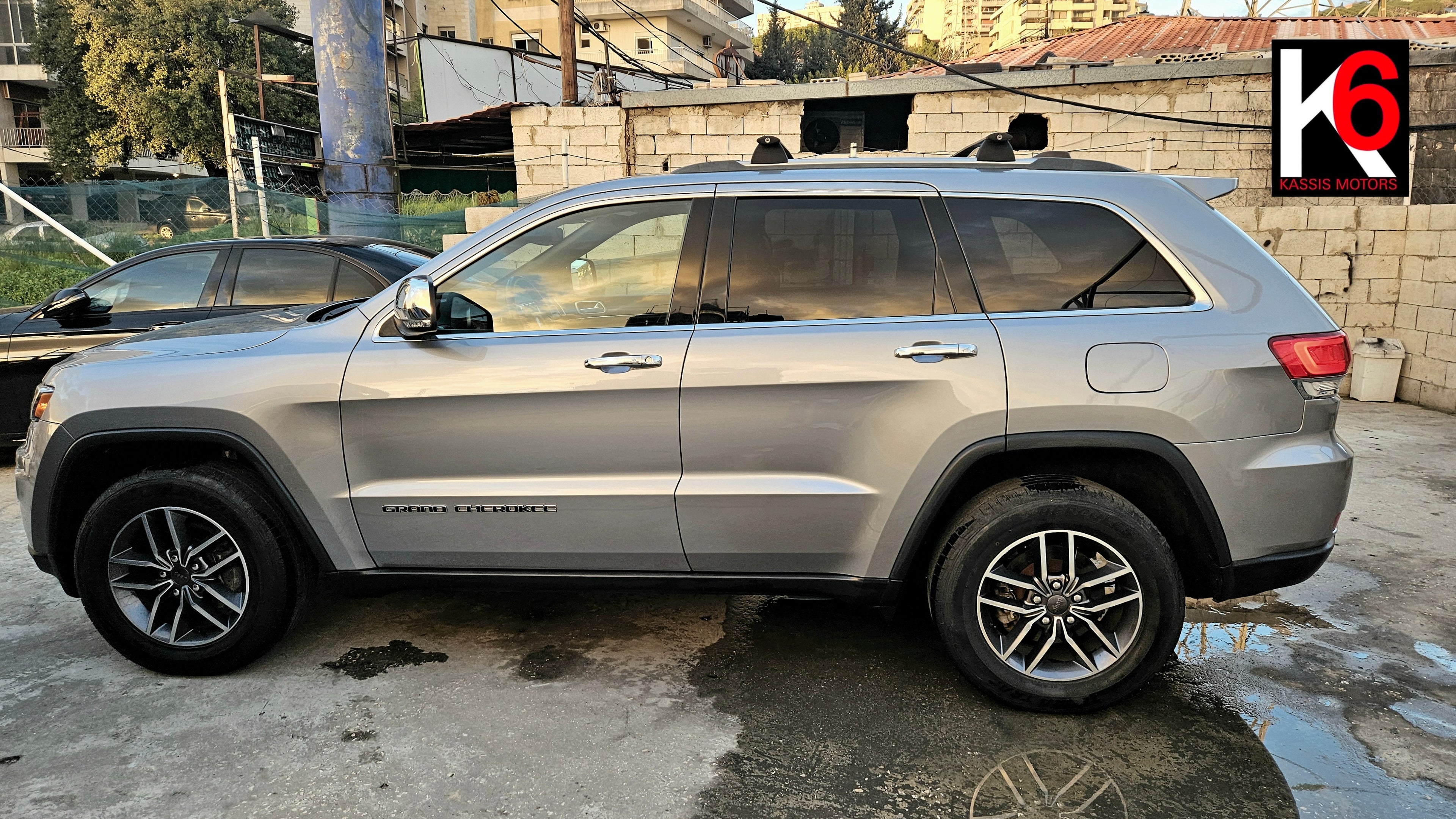 GRAND CHEROKEE LIMITED V6 4X4