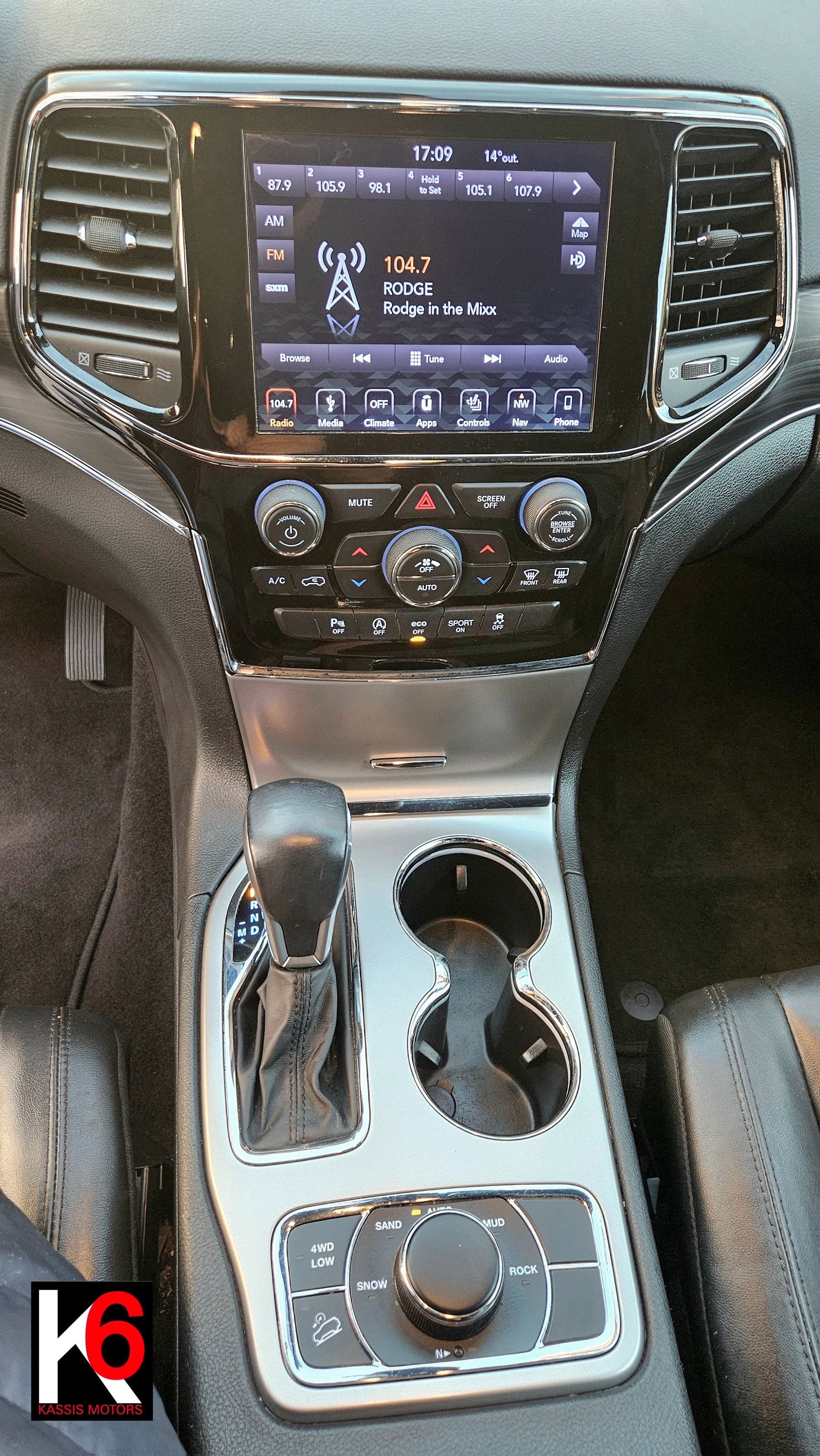 GRAND CHEROKEE LIMITED V6 4X4